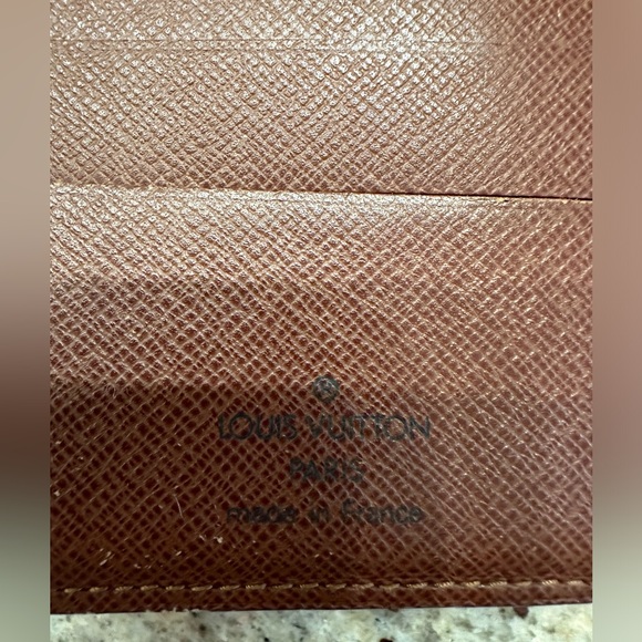 Authentic LV XL compact Vintage Wallet! - Picture 10 of 10